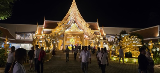 Swann Travels group photograph